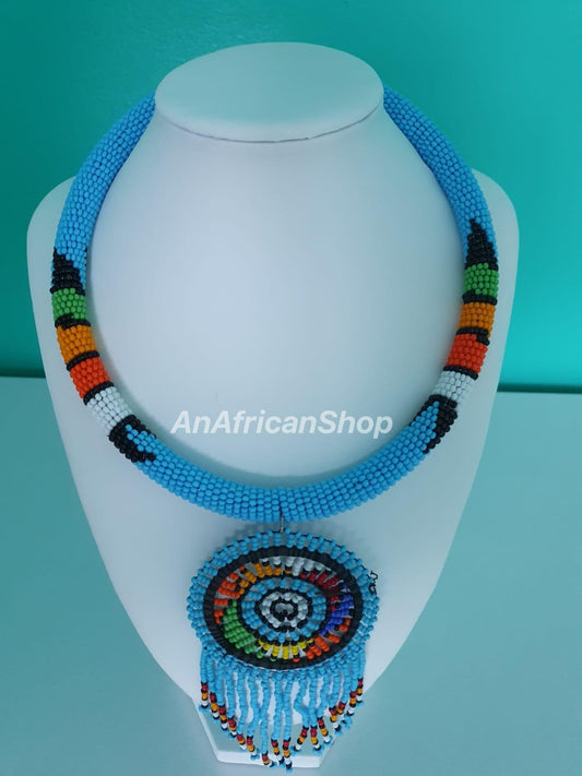 Short Circle-fringe necklace, Light Blue
