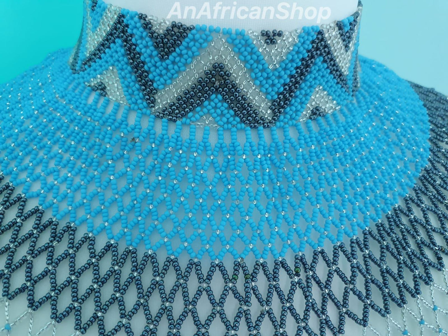 Beaded choker shoulder piece, Blue/White